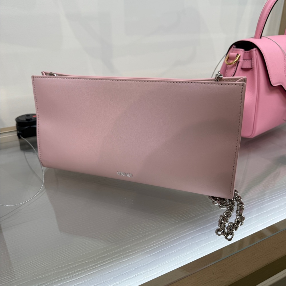 VERSACE 95 Pink Chain Shoulder Bag - Picture 4 of 6